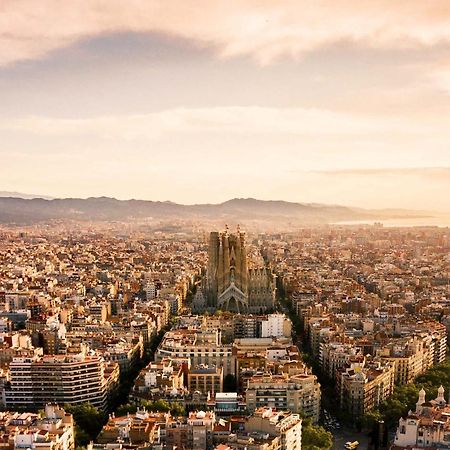 Barcelona Fira & Camp Nou Stadium Л'Успіталет-да-Любрагат Екстер'єр фото