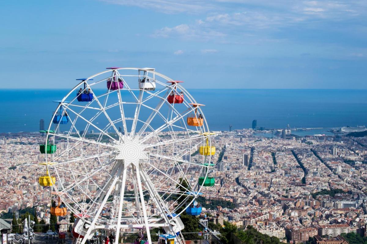 Barcelona Fira & Camp Nou Stadium Л'Успіталет-да-Любрагат Екстер'єр фото